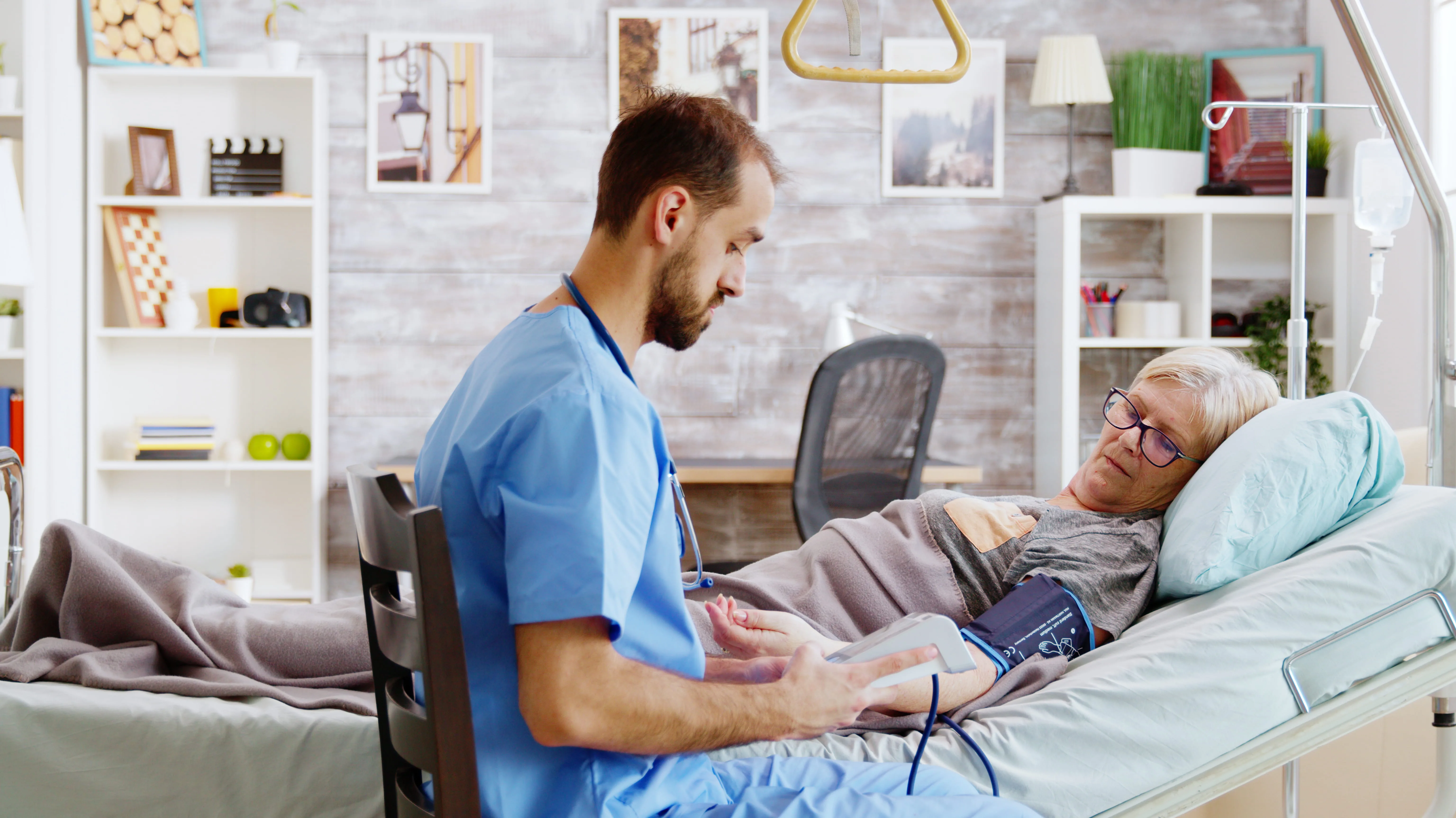 10 Questions to Ask Before Hiring an Expert SNF Billing Company 