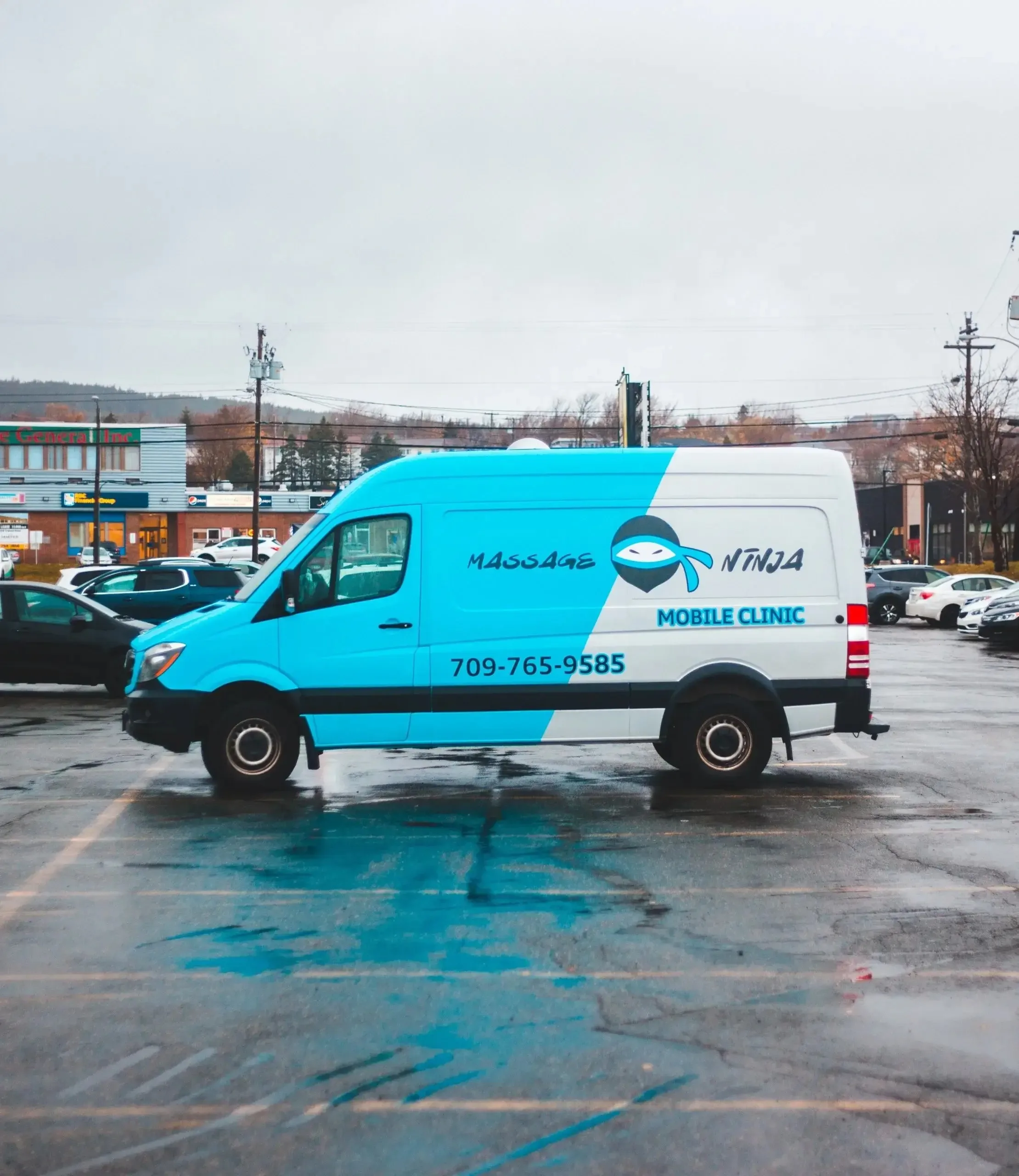 7 Benefits of Investing in Commercial Fleet Wraps for Your Warner Robins Business
