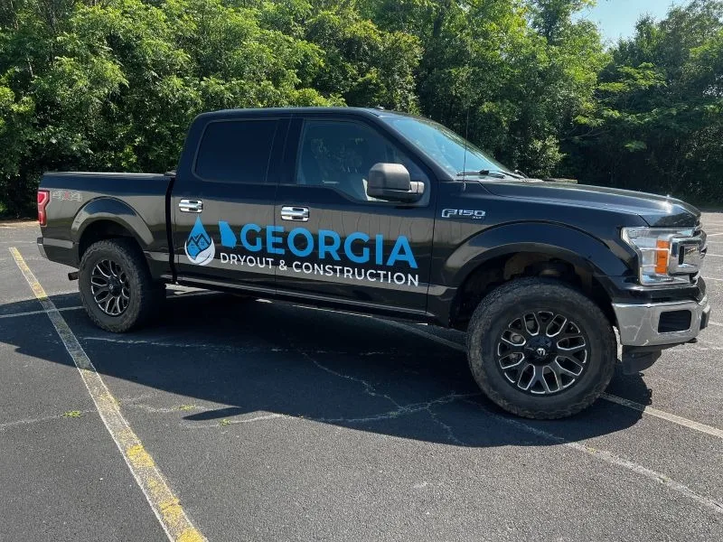 How Custom Vehicle Wraps Turn Everyday Driving into High-Impact Advertising