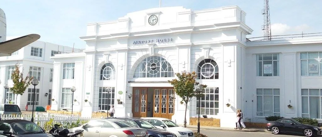 How to Report an Empty Council Property in the UK – a Step-by-step Guide