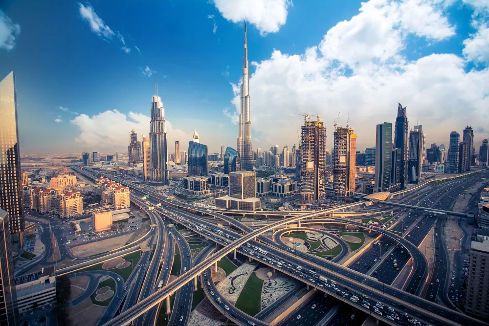How a Dubai Property Advisor Evaluates Investment Property in Dubai