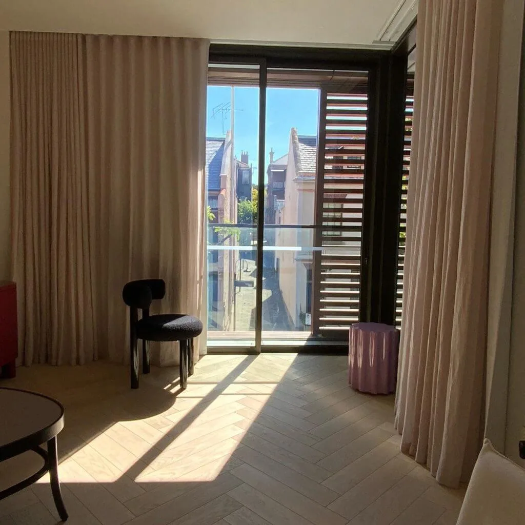 Roller Blinds for Apartments and Compact Living Spaces: A Practical Guide