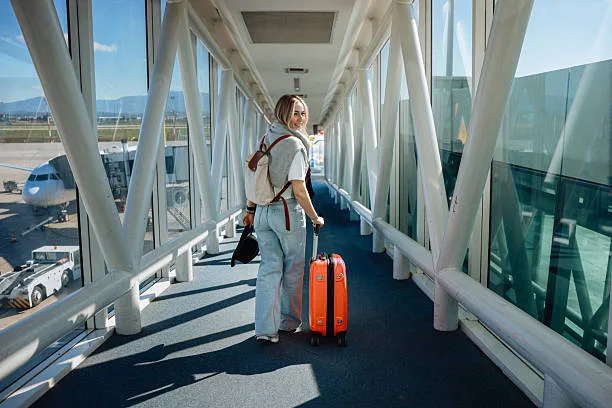 Play Anywhere: The New Culture of Online Gaming on the Road