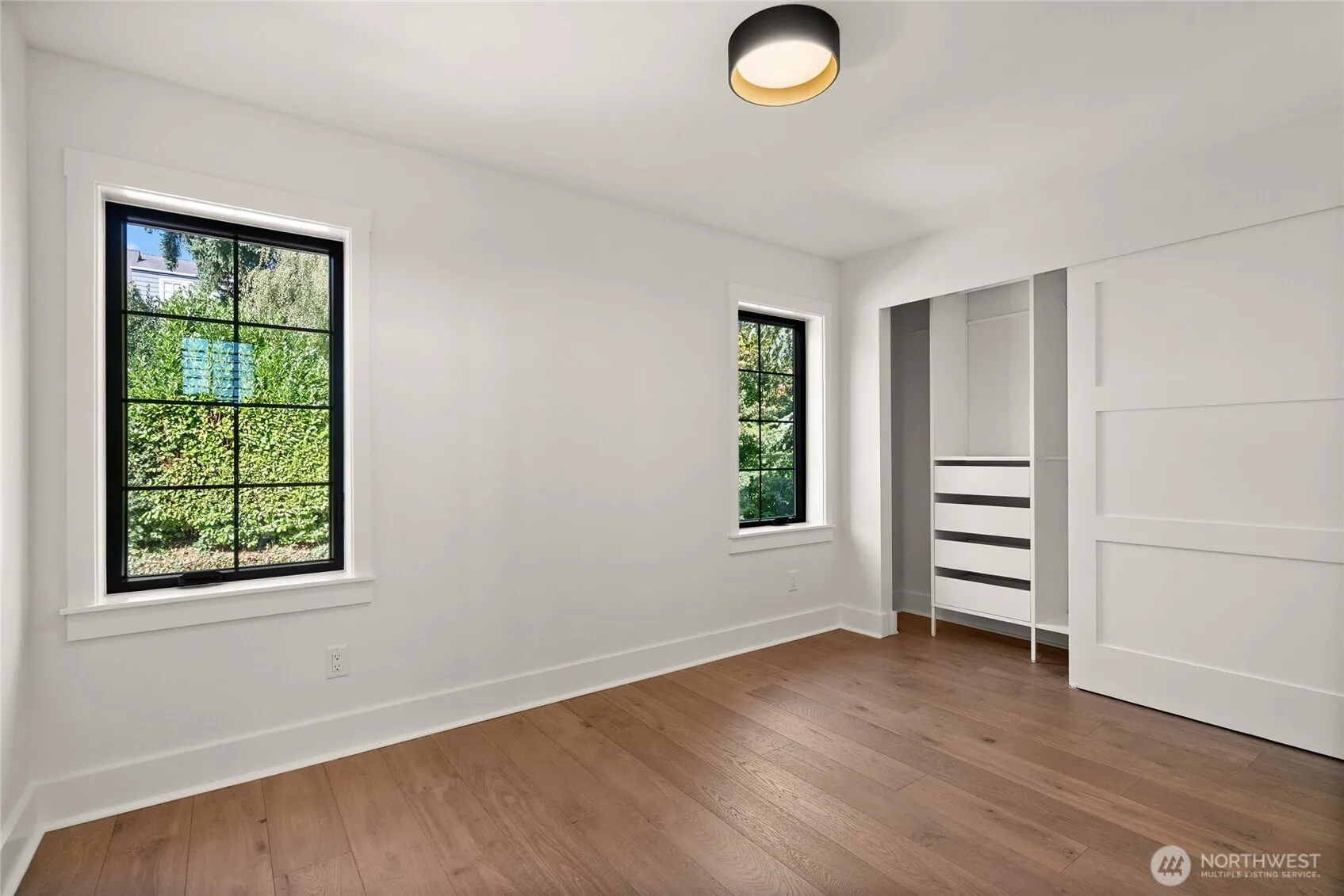 Custom Cabin Homes in Saskatoon: Design, Style, Budget, and Building Considerations