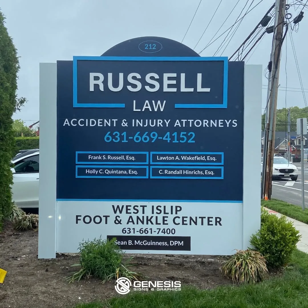 Monument Signs vs. Pylon Signs: Which Is Better for Long Island Businesses?