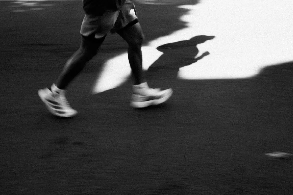5 Massage Techniques That Can Help Runners Recover Between Fall Training Sessions