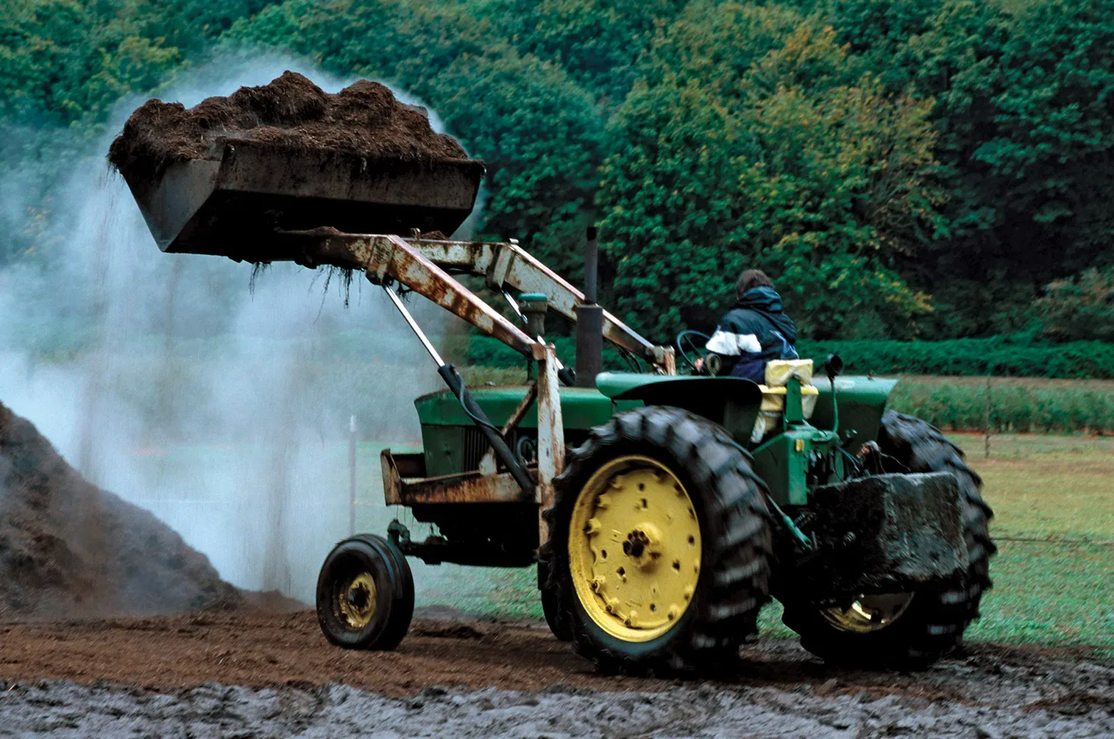 How to Trade Your Pre-Owned Tractor Easily