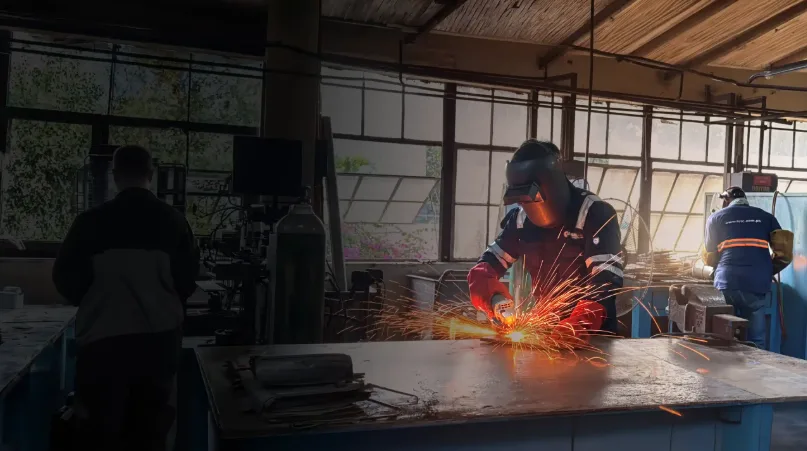 Women in Welding: Breaking Barriers and Building Careers
