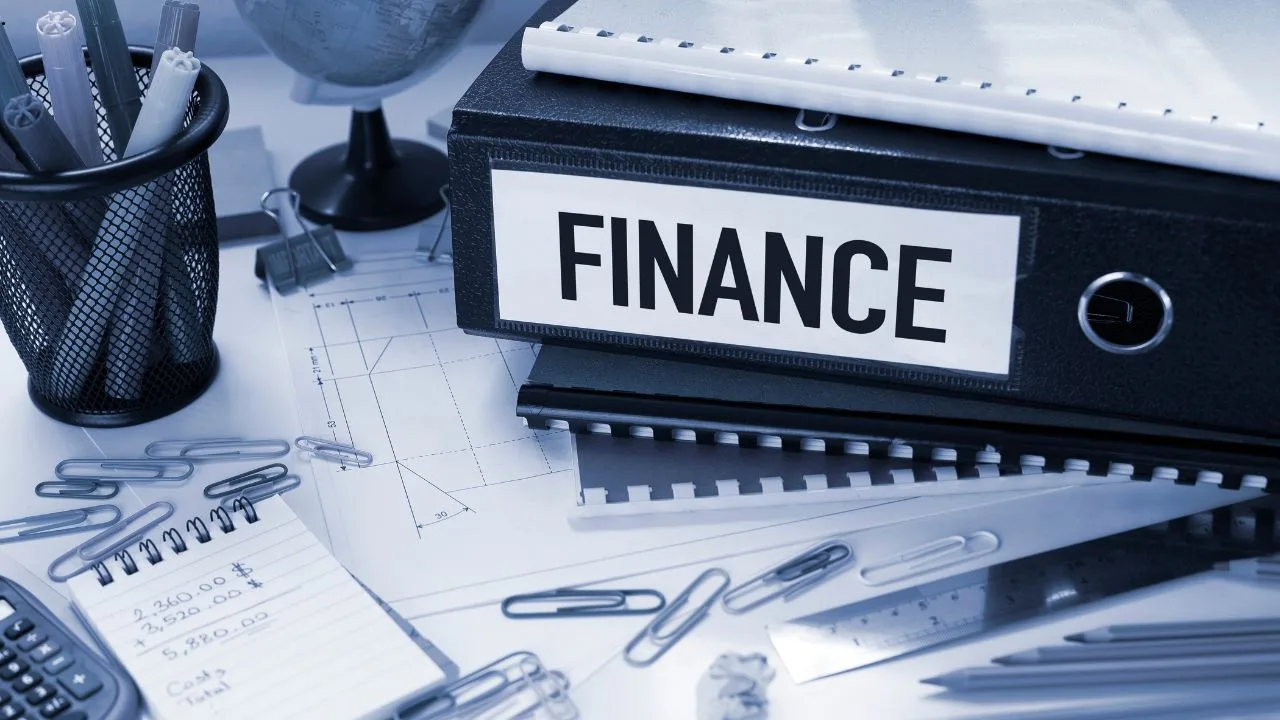 Top 13 Finance Platforms for Creator-Economy Companies