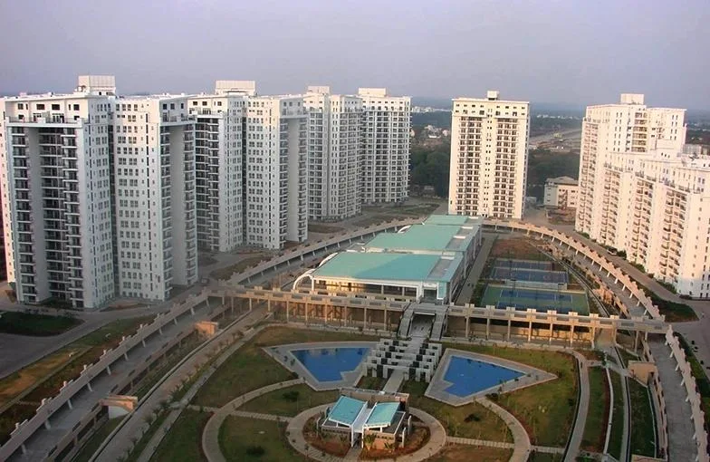 Why MIGLANI is Known as the Best Builder in Noida
