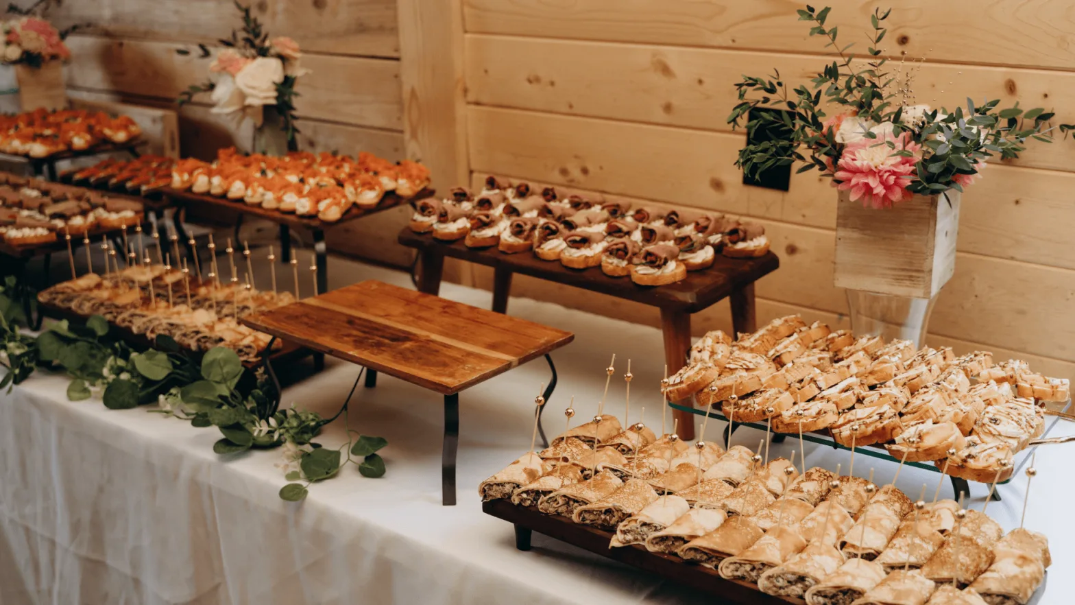 Premium wedding catering for a truly flavorful event