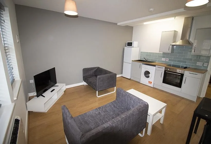 2nd Year Student Accommodation in Nottingham – Find Suitable One near NTU Campus