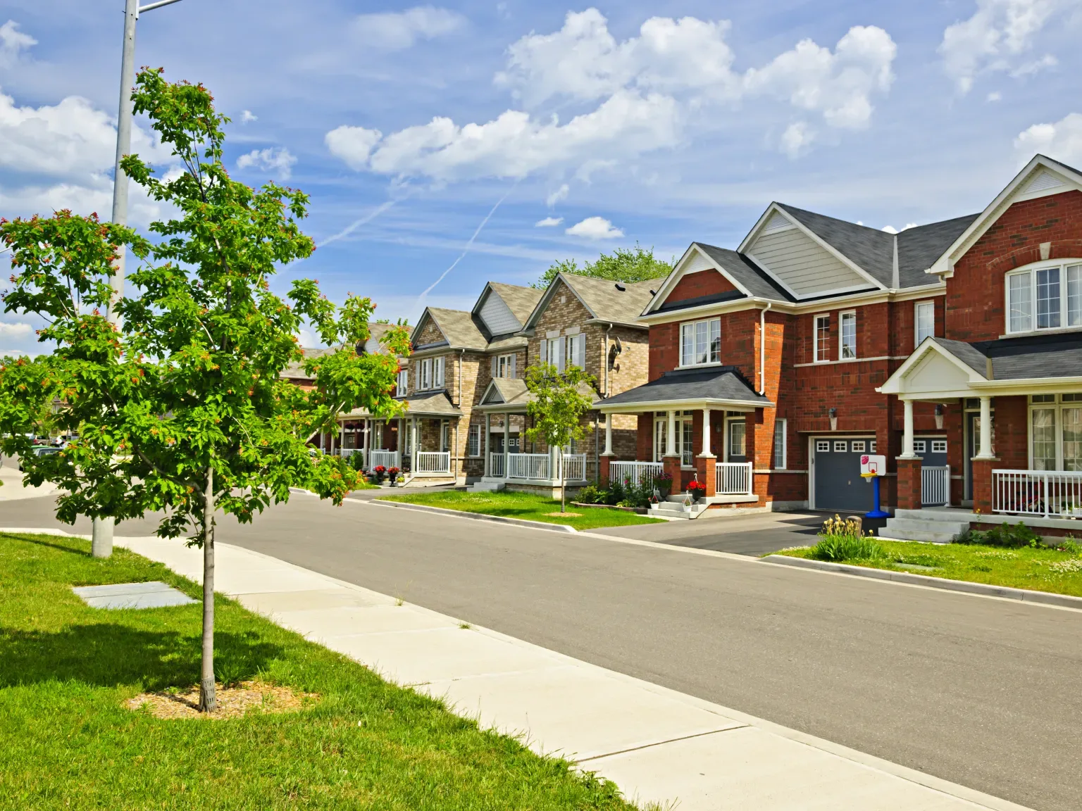 How Buyer Representation Protects Home Buyers in Merrimack Valley