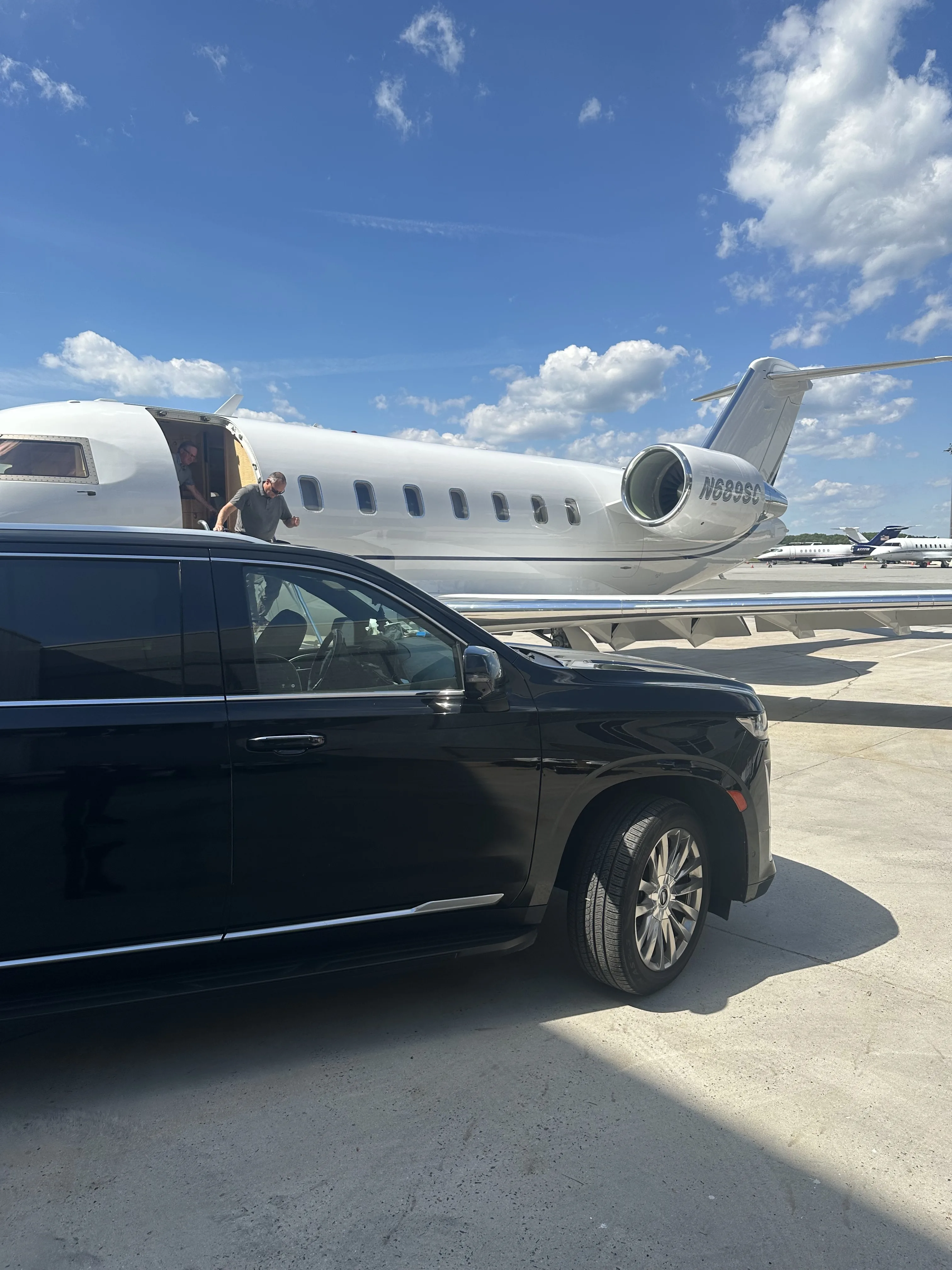 How Early Should You Book a Boston Airport Limo Service?