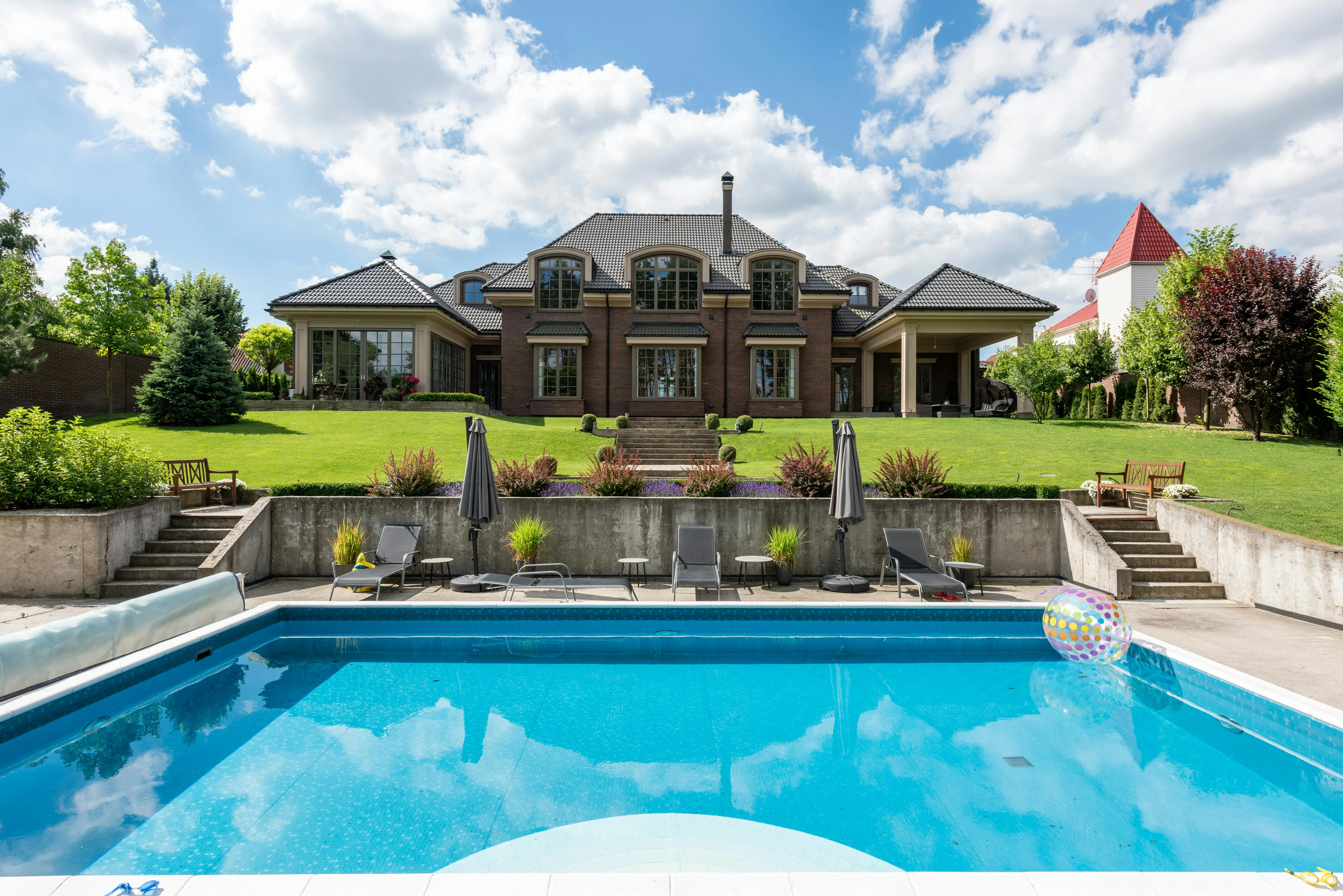 5 Tips for Having the Best Backyard in Your Neighborhood