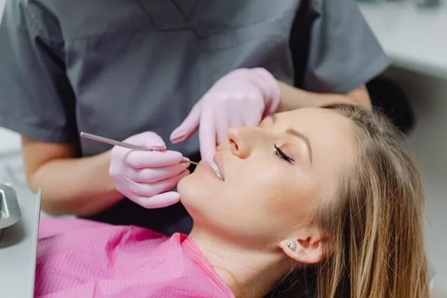 How to Navigate Smile Insecurity