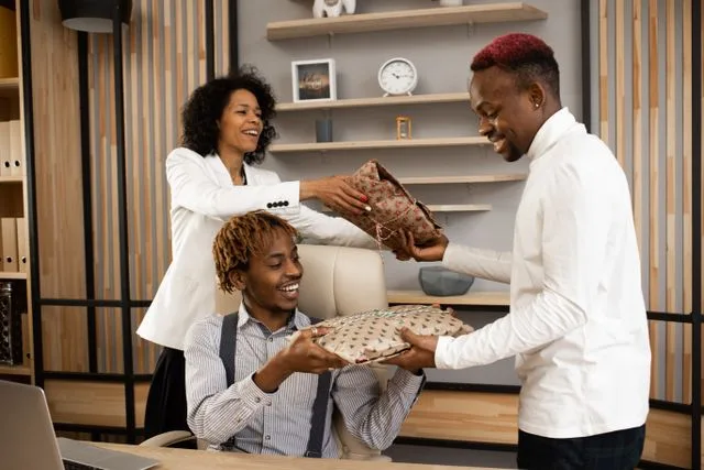 5 Easy Ways to Boost Company Morale