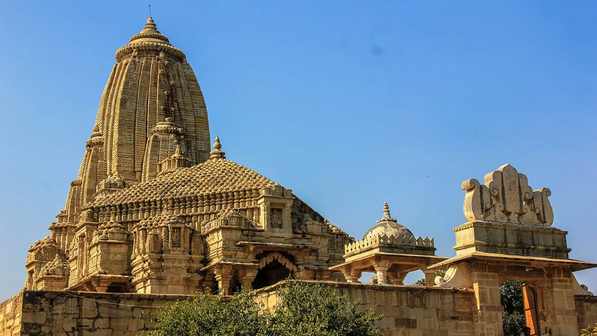 Rajasthan Temple Sightseeing: Top Famous Shrines