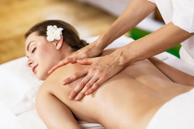 Facials Near Me: How to Choose the Right Facial for Your Skin Type