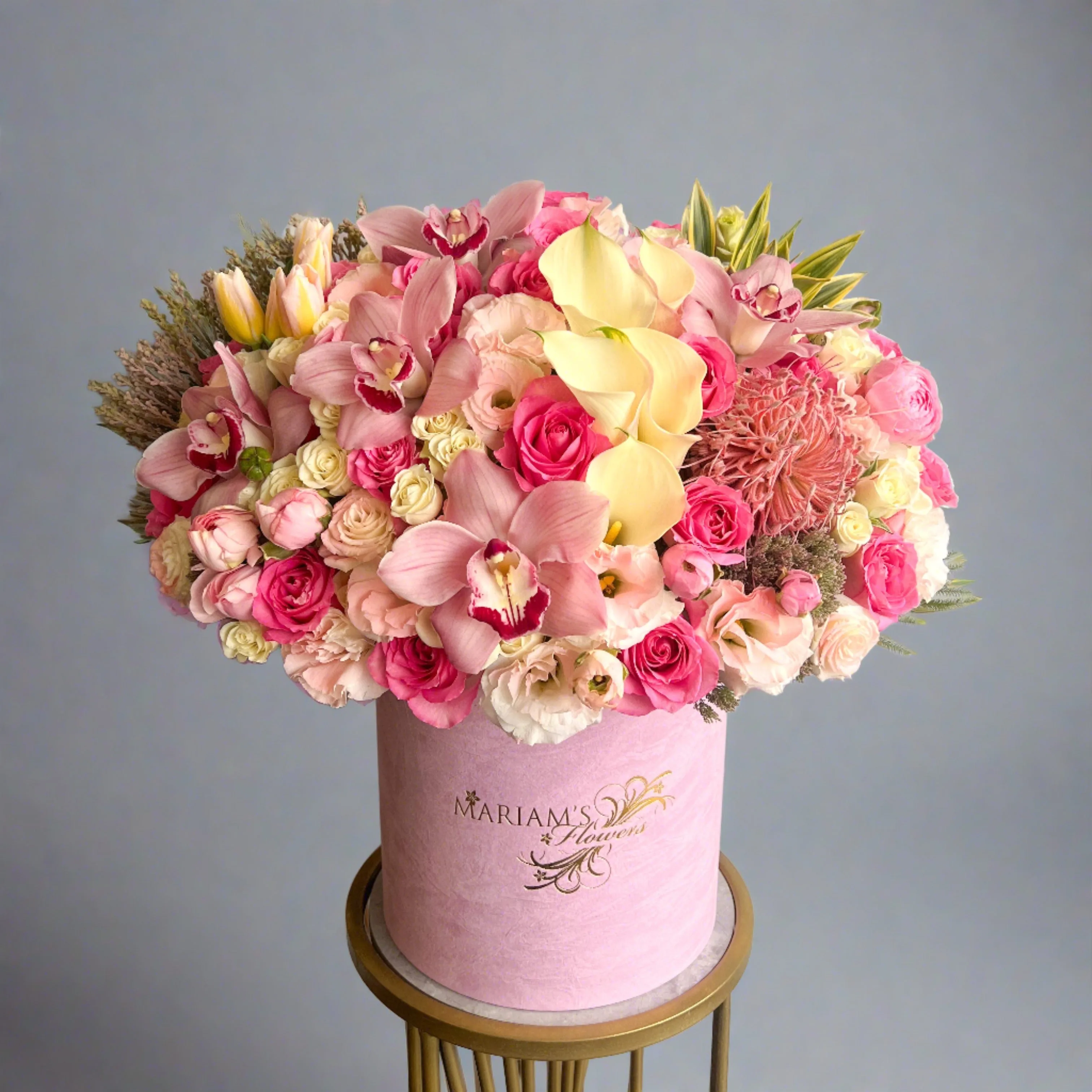 Buy Pink Flowers Bouquet Online in USA with Same Day Delivery for the Spring Season