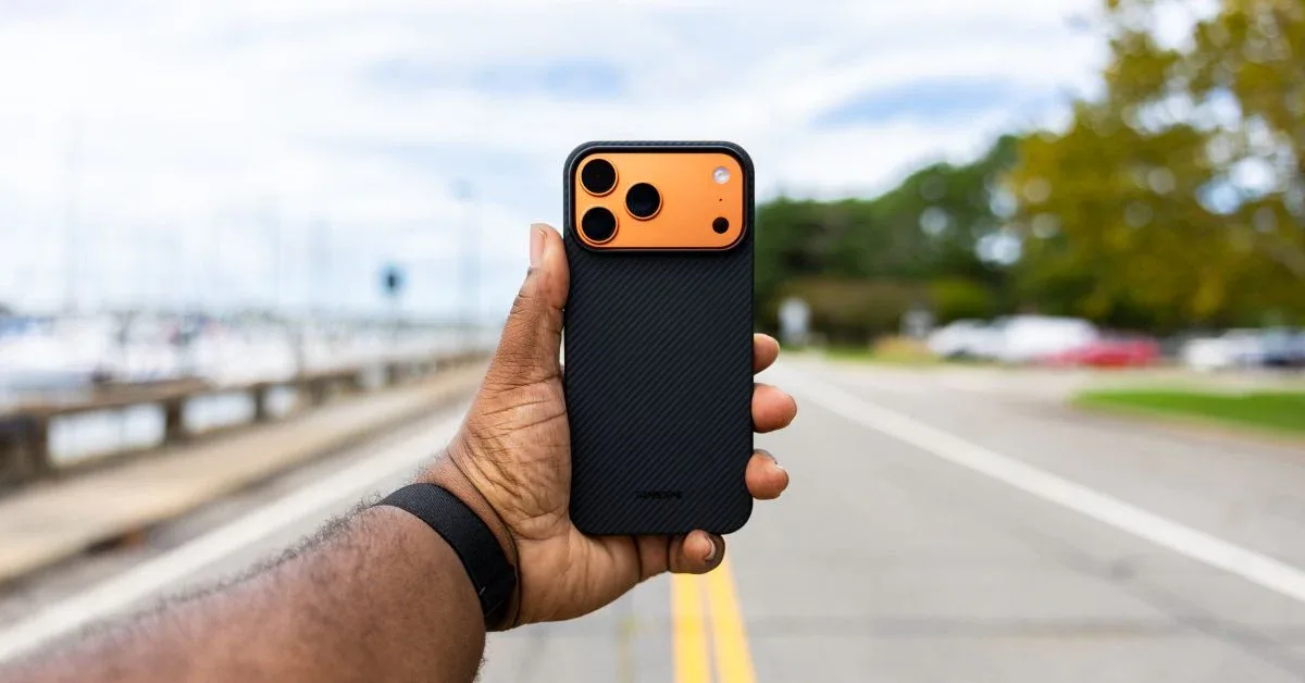 Choosing a Thin Phone Case for a More Minimalist Setup