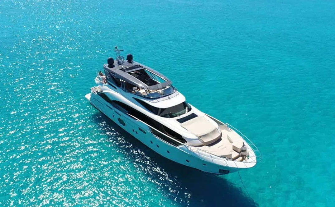 What to Expect from a Yacht Rental Experience