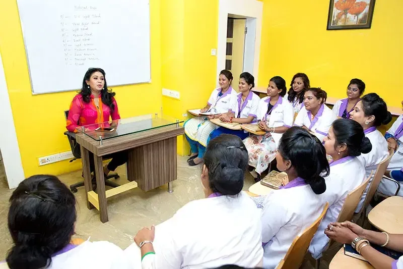 Build Your Dream Career in Beauty with Professional Training in Kolkata