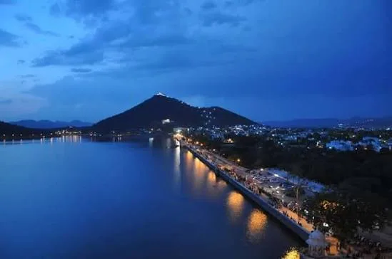 Famous Places To Visit Near Fateh Sagar Lake Udaipur