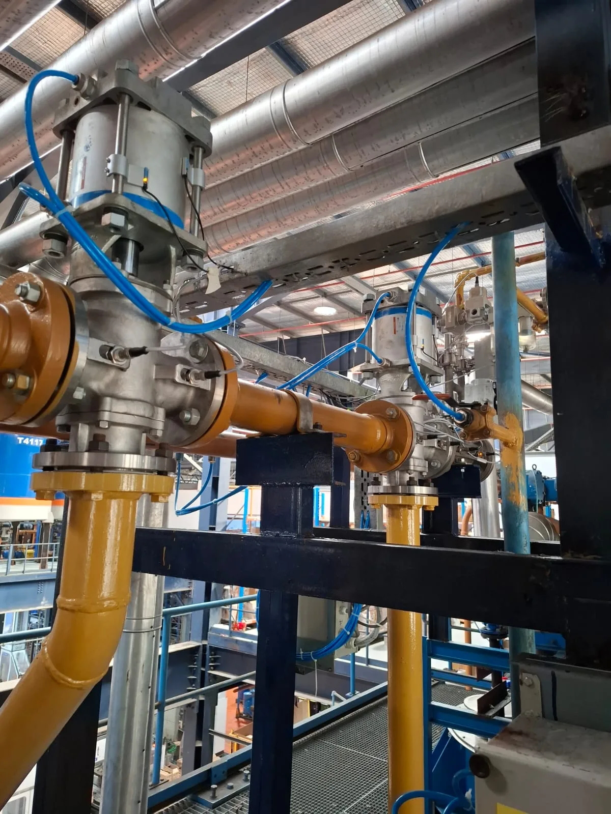 Industrial Pigging System for Efficient Pipeline Cleaning & Product Recovery