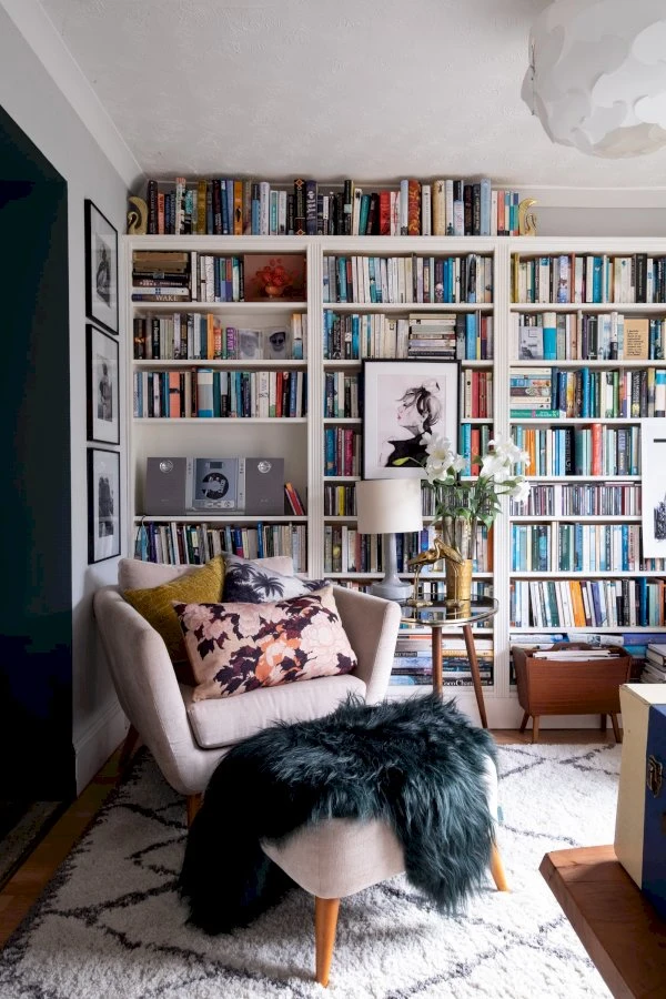 A Book-Filled Maximalist Home Has Must-See Blue Kitchen Cabinets