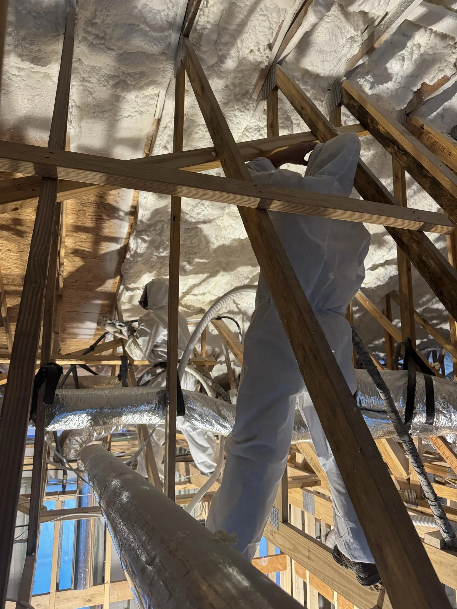 How an Experienced Membrane Roofing Contractor in Klamath Falls, OR Prevents Common Membrane Roof Failures?