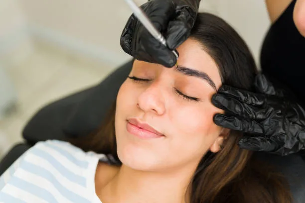 Why Microblading Boston Beats DIY Permanent Makeup?