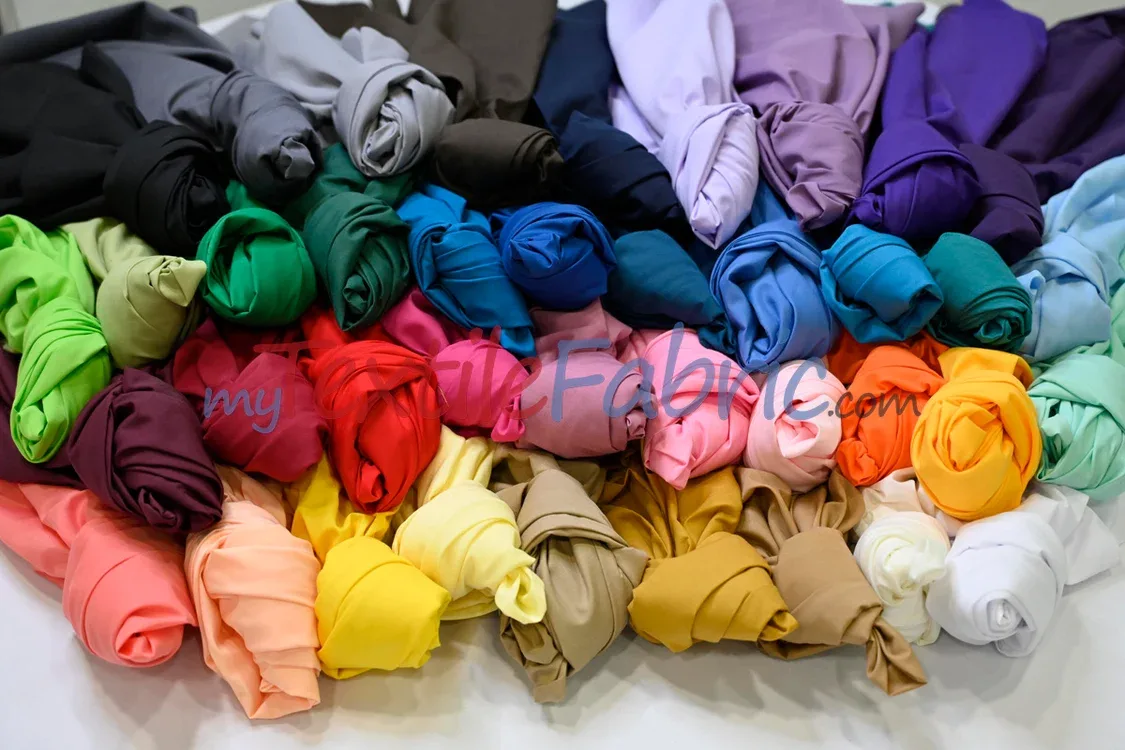 How Should Apparel Manufacturers Choose Polyester Cotton for Different Garment Applications?