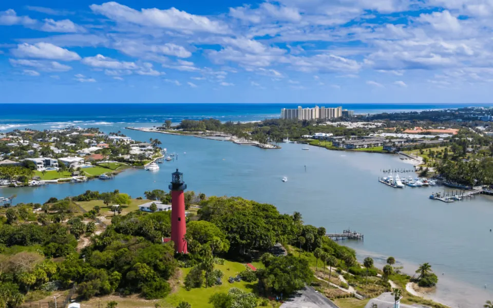 Why Luxury Real Estate in Florida Demands an Asset Management Acquisition Mindset