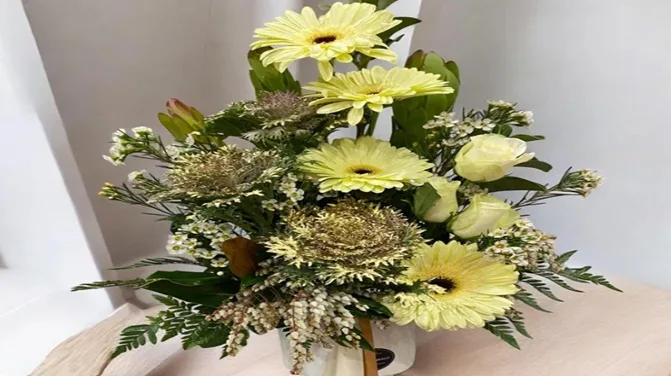 Creating Meaningful Connections Through the Beauty of Flowers