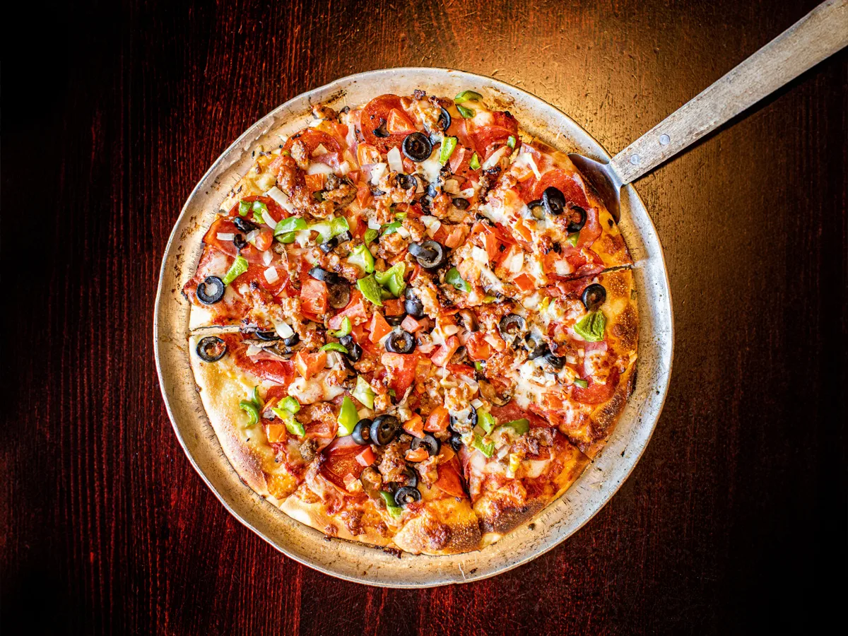 Authentic Italian Catering for Every Occasion in niko's pizzeria