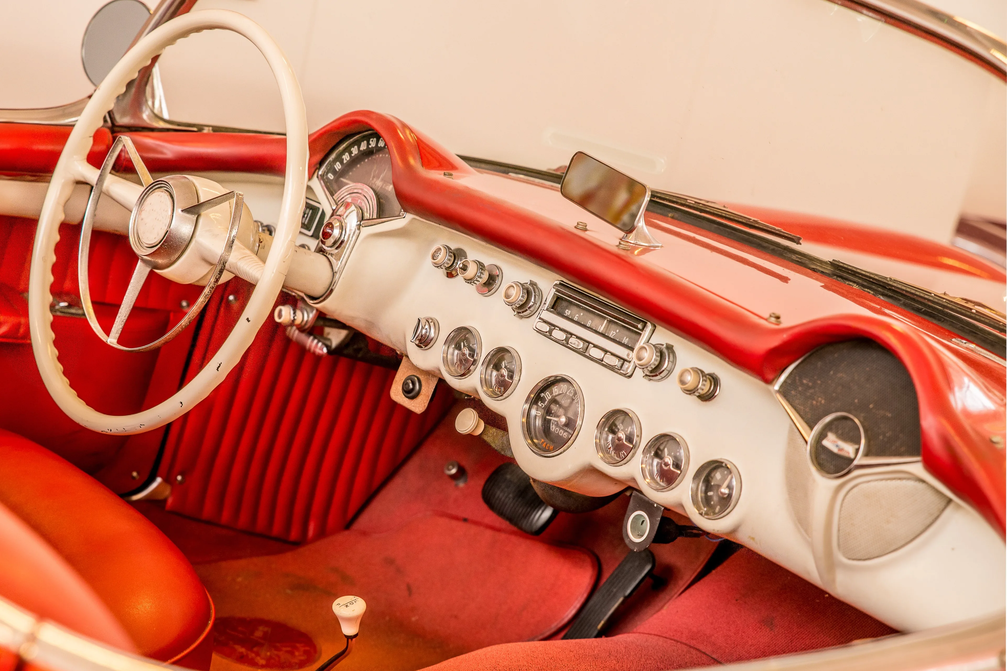 7 Signs Your Pontiac Needs New Body Panels