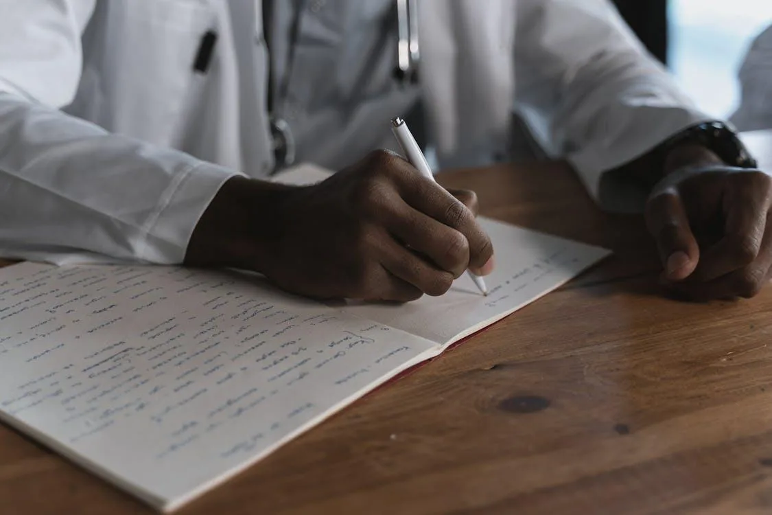 The Evolution of Doctors' Notes in the Digital Age