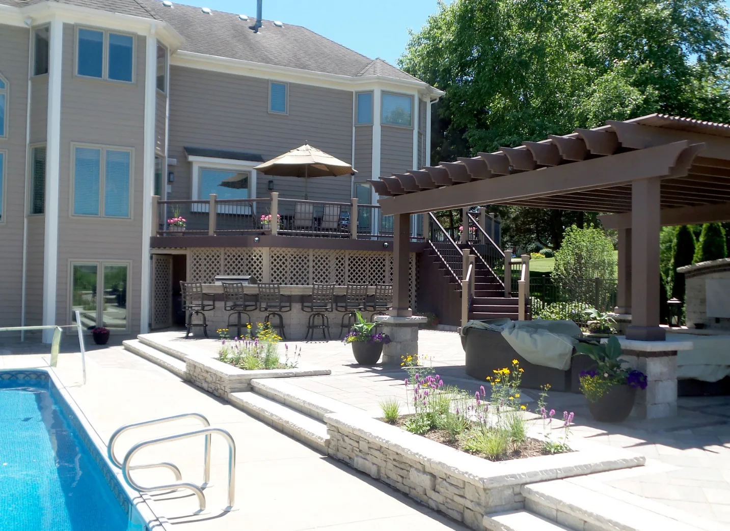 Pergolas Explained: How These Structures Enhance Outdoor Living Spaces