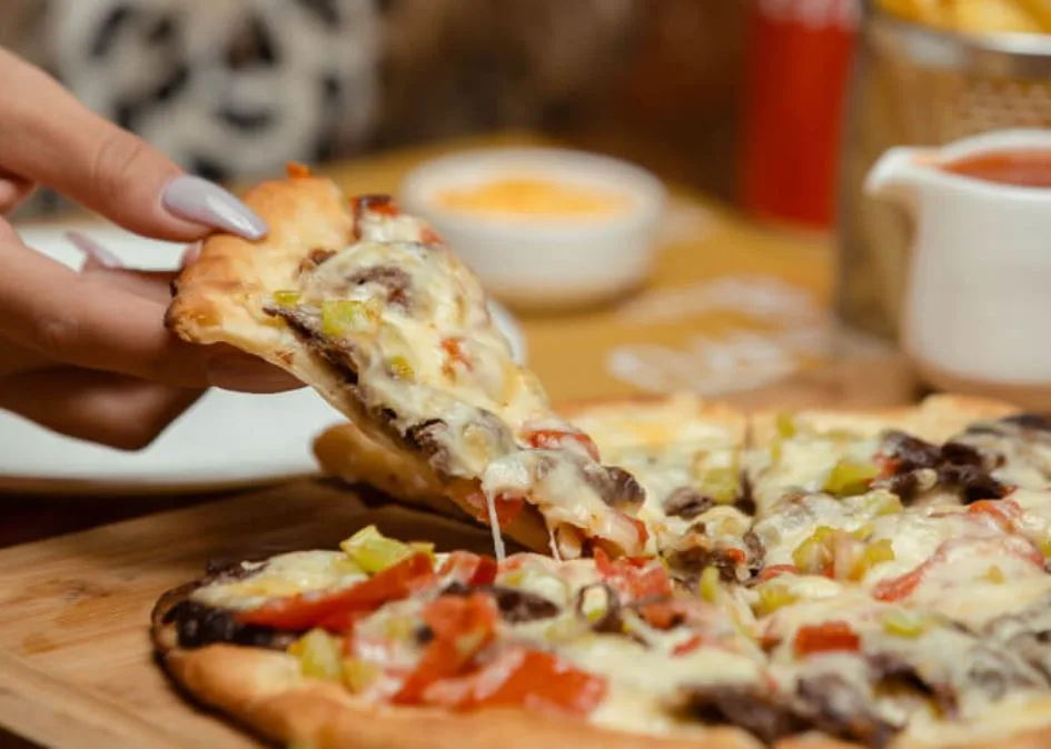 How Bite Size Affects Perception of Taste at Pizza Cafe in Orlando