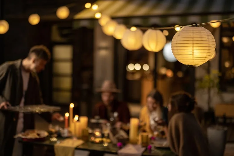What Makes the Best Restaurants for Couples Perfect for a Memorable Date Night?
