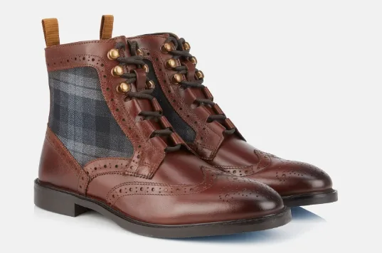 Upgrade Your Footwear Collection with Men’s Formal Boots This Season