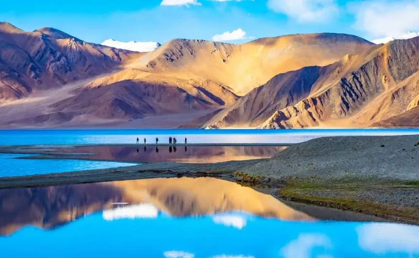 Budget Leh Ladakh Tour Package: A Complete Travel Guide
