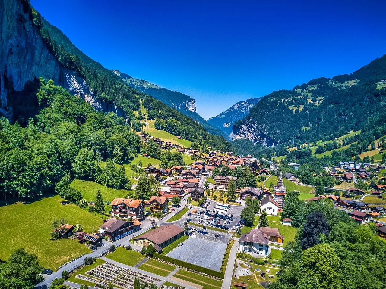 Best Swiss Alps Experiences to Add to a Luxury Switzerland Tour