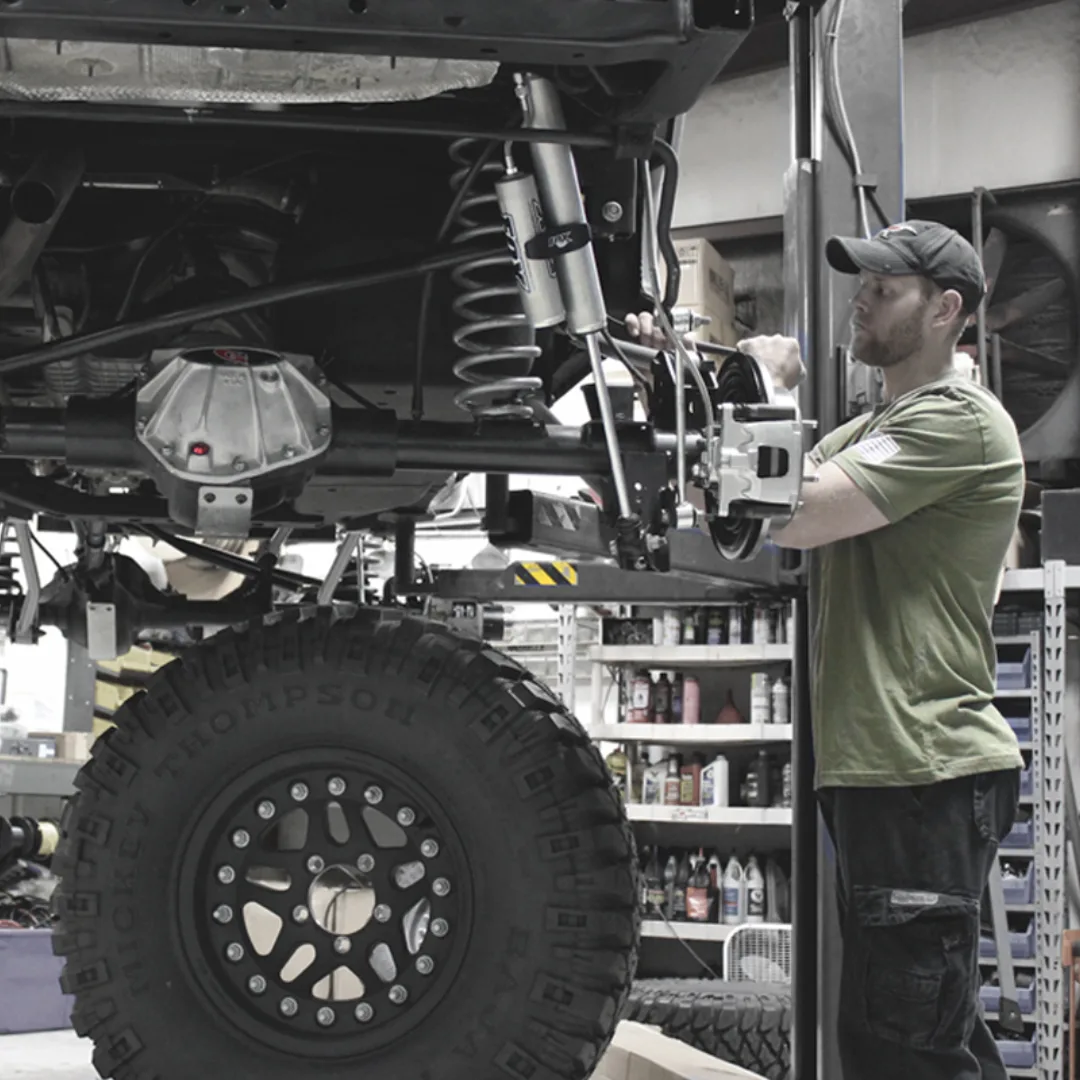 How Can Tire, Alignment, and Steering Issues Trigger Jeep Death Wobble?