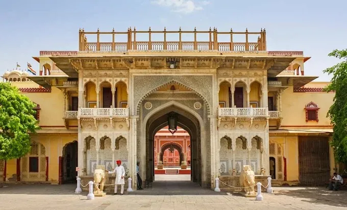 Why City Palace Jaipur is a Must-Visit Tourist Attraction?
