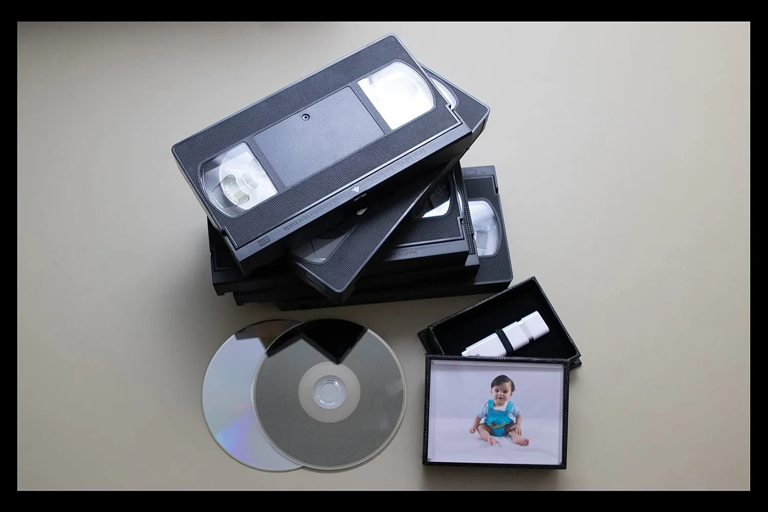 Best Solution for Preserving Memories with VHS to Digital Tape Transfer in Miami-Dade County