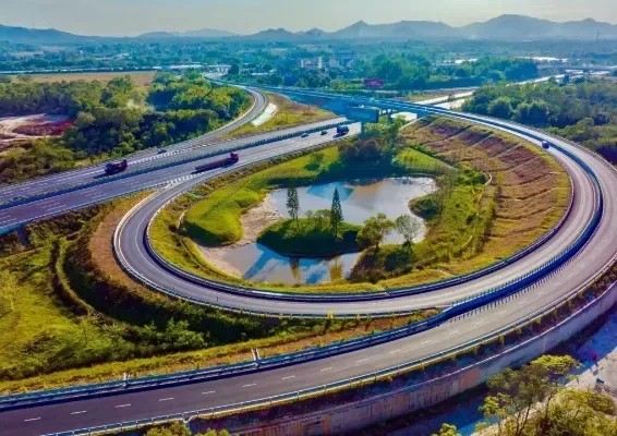 The third phase of the landscape lighting project on both sides of the Suzhou River in Putuo, Shanghai has been completed