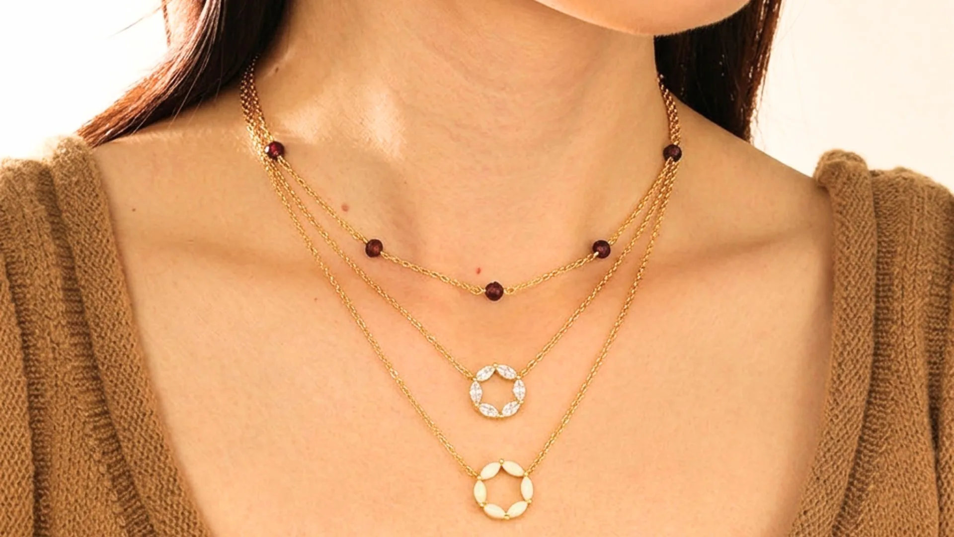 Top 10 Gold Vermeil Necklaces Wholesale from Nagosa Jewelry for Best-Selling Inventory in USA
