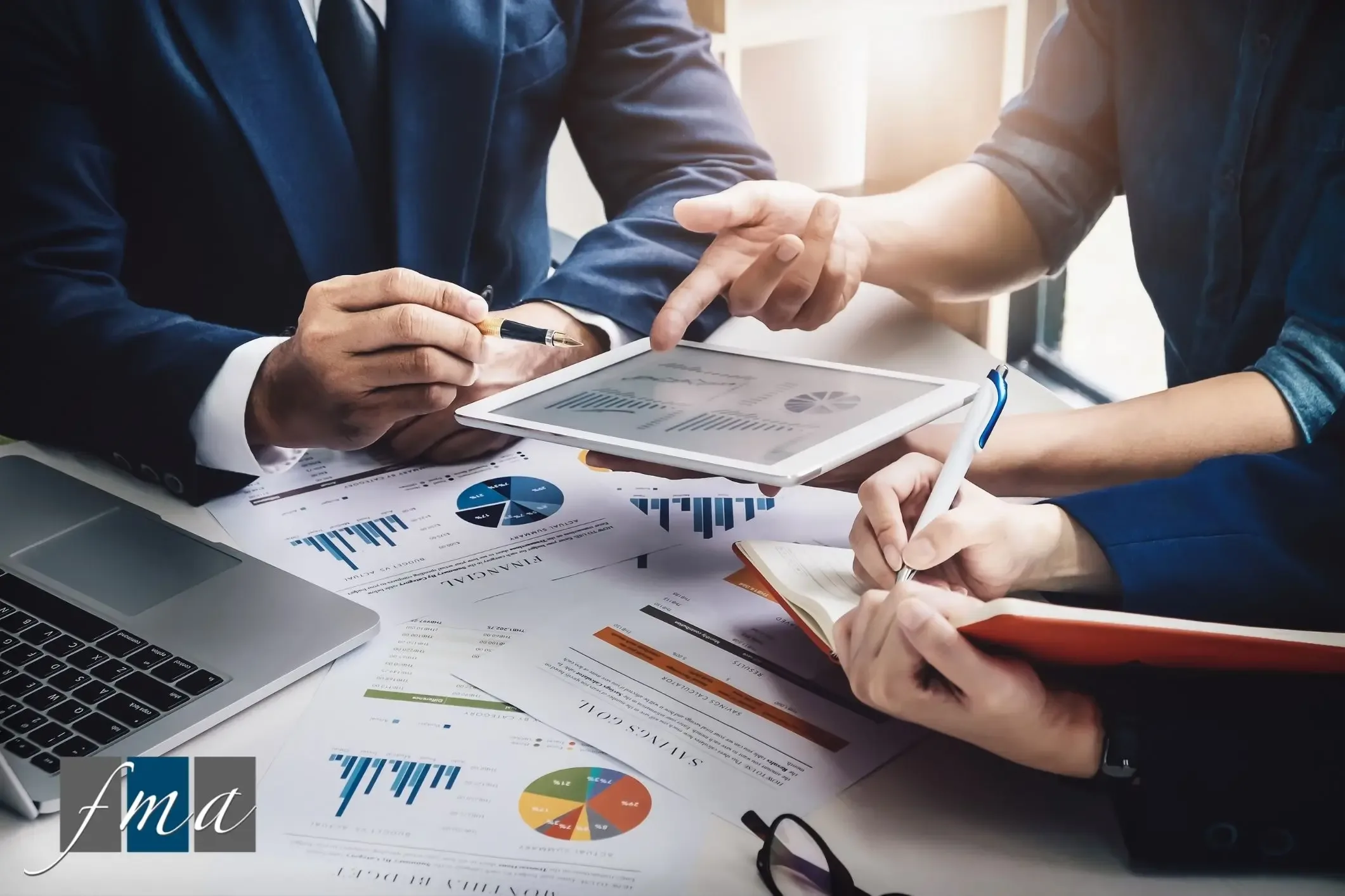 How Small Businesses Can Prepare to Sell to Government Buyers Through GeM